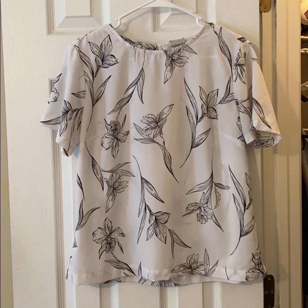 Light Weight White Blouse with Flower Detail